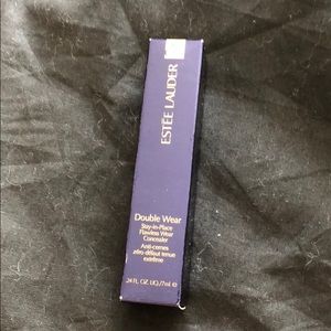 ESTEE LAUDER Double Wear concealer